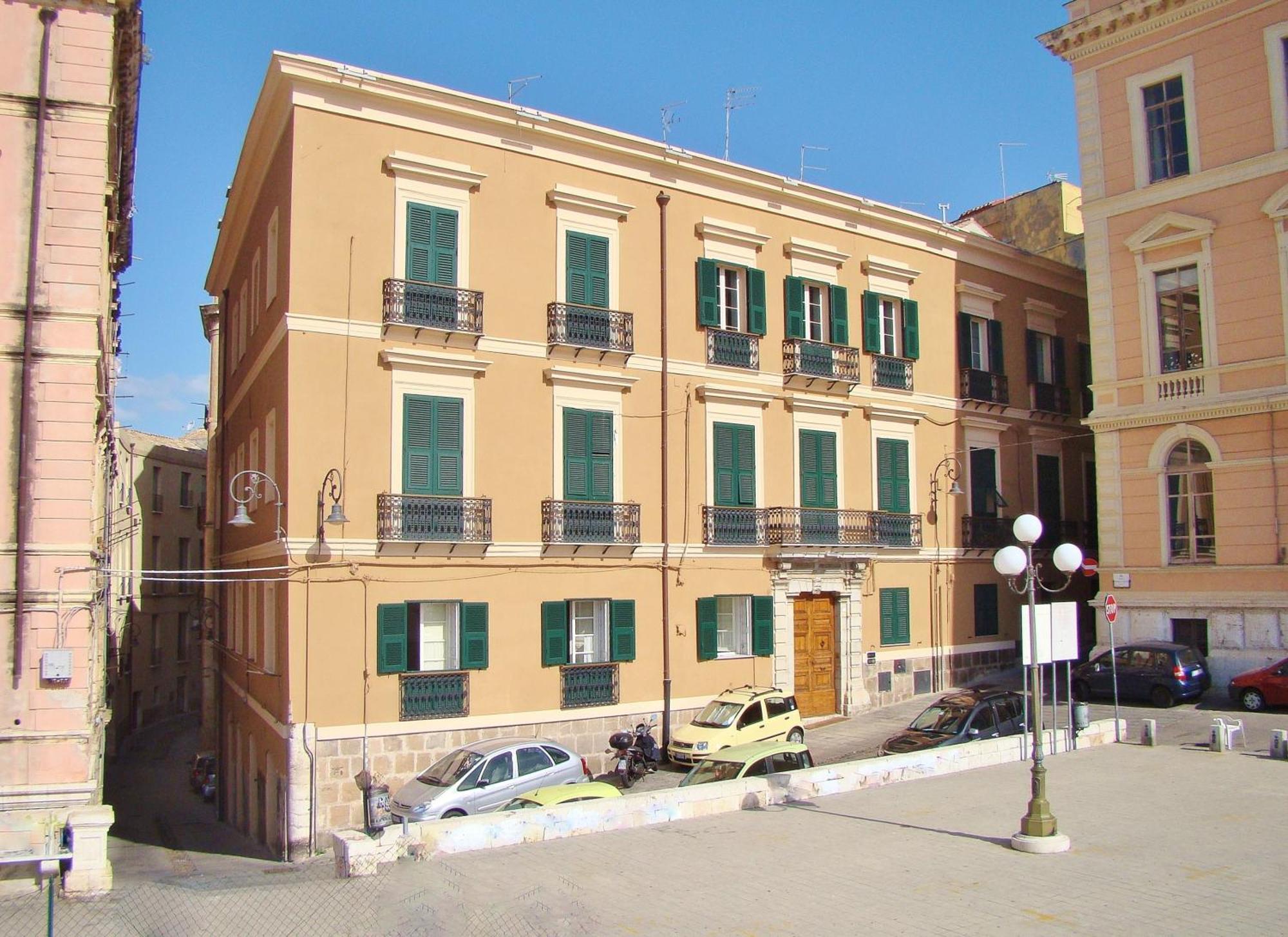 Ferienwohnung Residenze Palazzo Pes Cagliari Zimmer foto