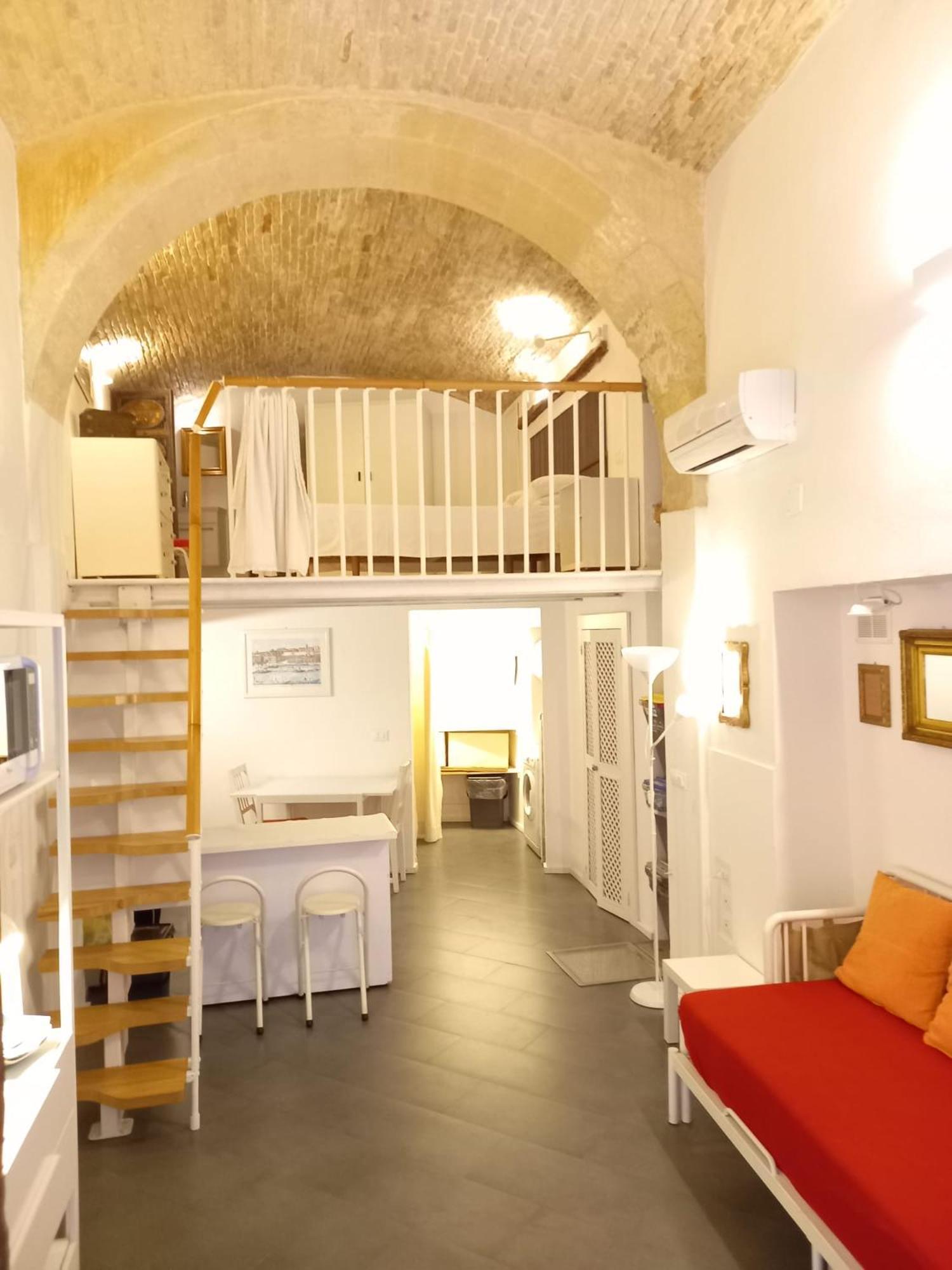Ferienwohnung Residenze Palazzo Pes Cagliari Exterior foto