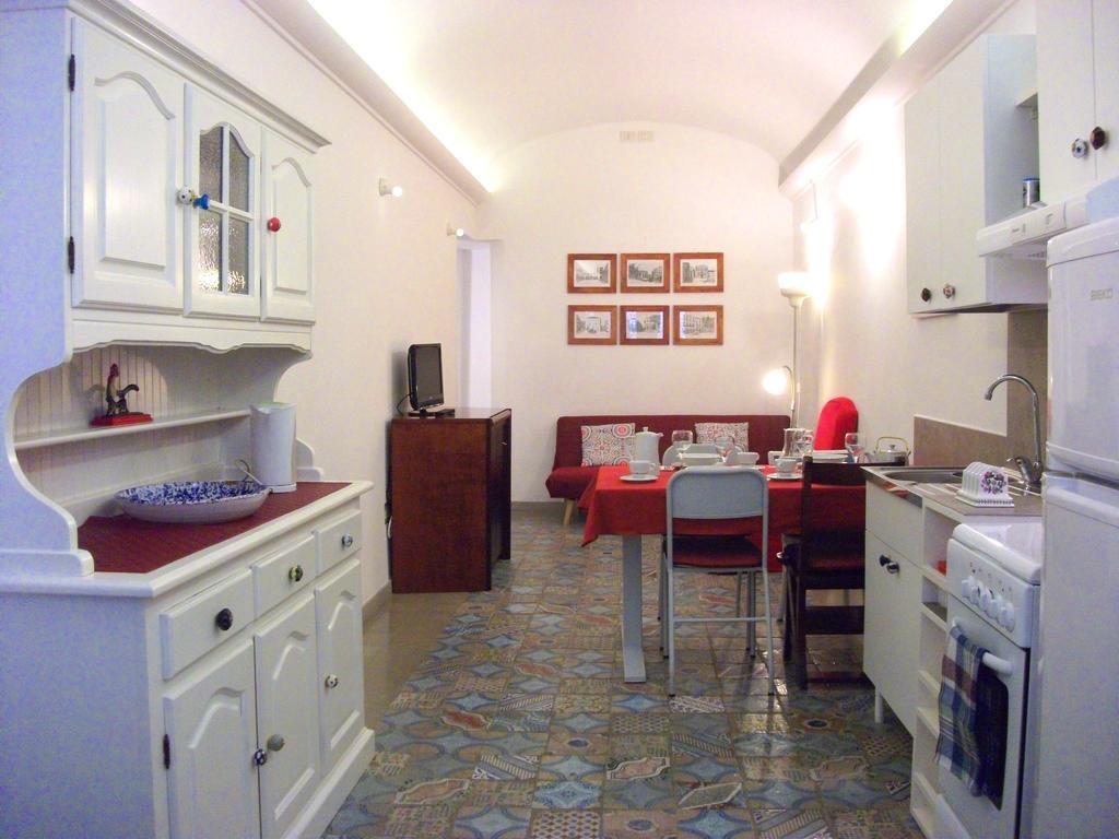 Ferienwohnung Residenze Palazzo Pes Cagliari Exterior foto